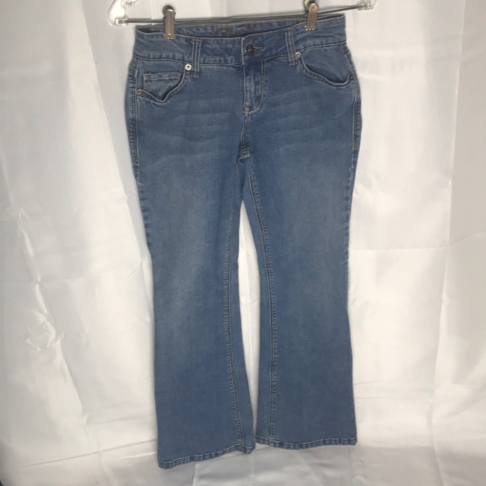 Delia’s Jeans